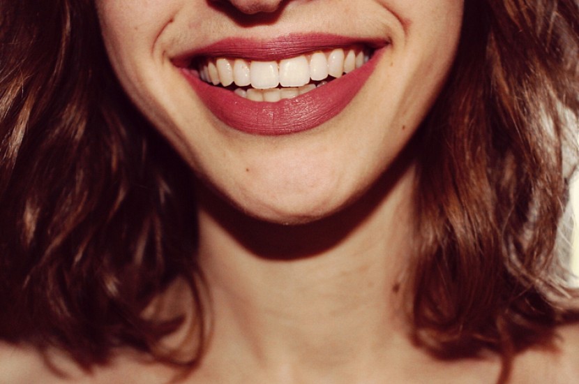 Как сохранить здоровые зубы: 5 простых правил